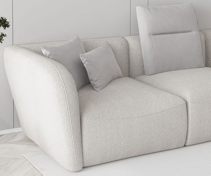 Ujęcie na bok narożnika CANDELO MINI, poduszki, siedzisko oraz zastosowane dodatkowe wysokie oparcie.