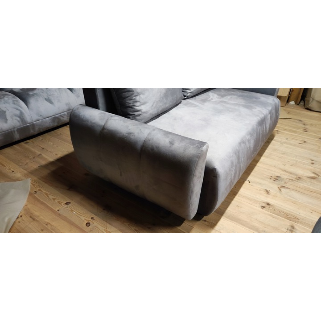 WYPRZEDAŻ SZARA SOFA DO SALONU KODA 2 SPRĘŻYNY FALISTE KANAPA DWÓJKA + pufa  M0-85