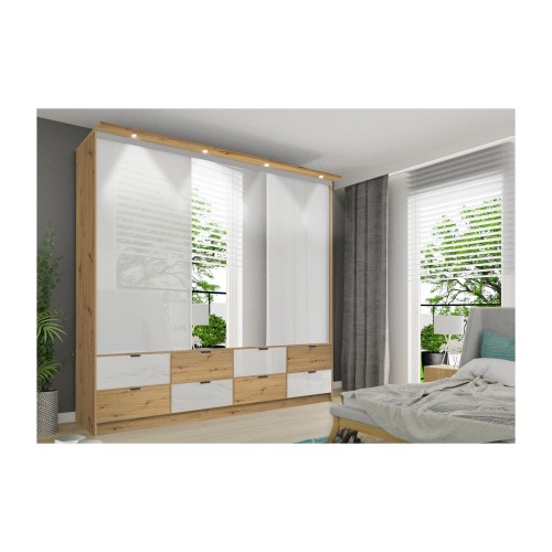 Na zdjęciu przedstawiono Pojemna szafa przesuwna z lustrem Malaga 250 cm LED
