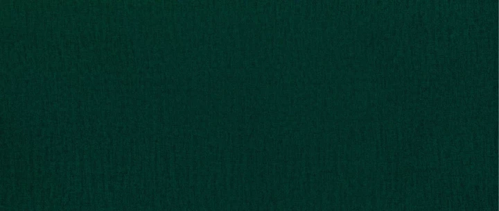 NA ZDJĘCIU PRZEDSTAWIONO ZIELONA PIKOWANA DUŻA WYGODNA PUFA TAPICEROWANA DO SALONU HONEY