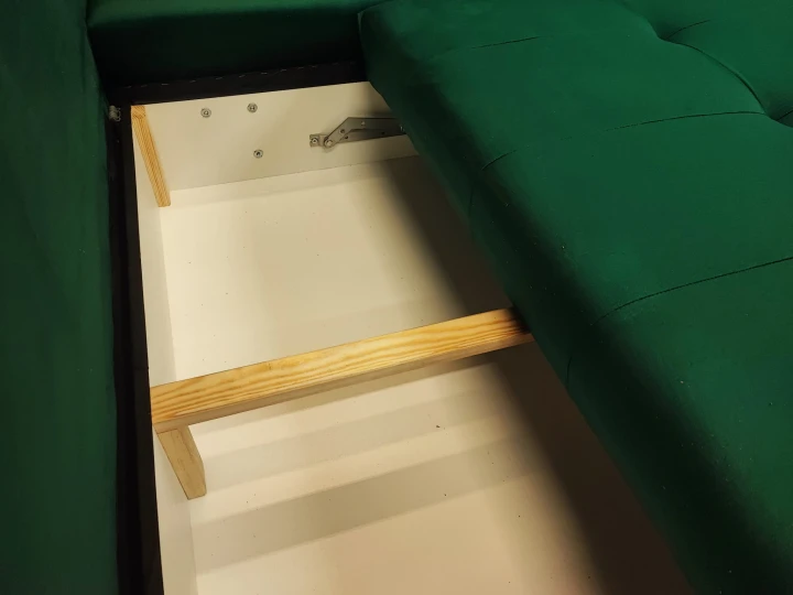 ZIELONY NAROŻNIK ROZKŁADANY ROGÓWKA DO SALONU MIRA SPRĘŻYNY WELUR POJEMNIK