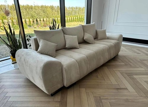 trzyosobowa beżowa sofa z funkcją spania i pojemnikiem na pościel do salonu Ragnar