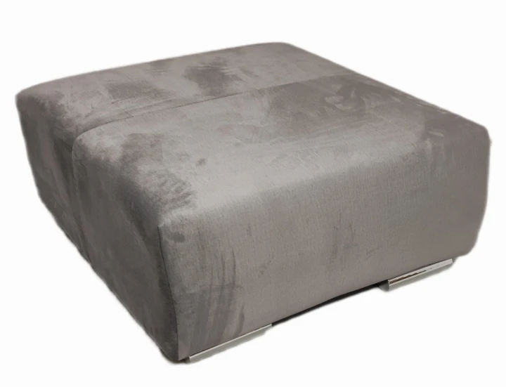 DUŻA PUFA TAPICEROWANA KODA DO SALONU